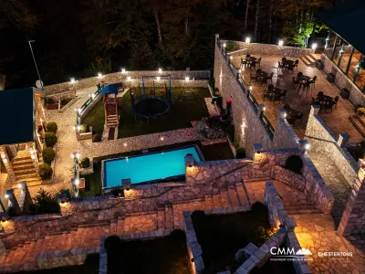 Ökologischer 4★ Luxus-Tourismuskomplex zum Verkauf – Kolašin